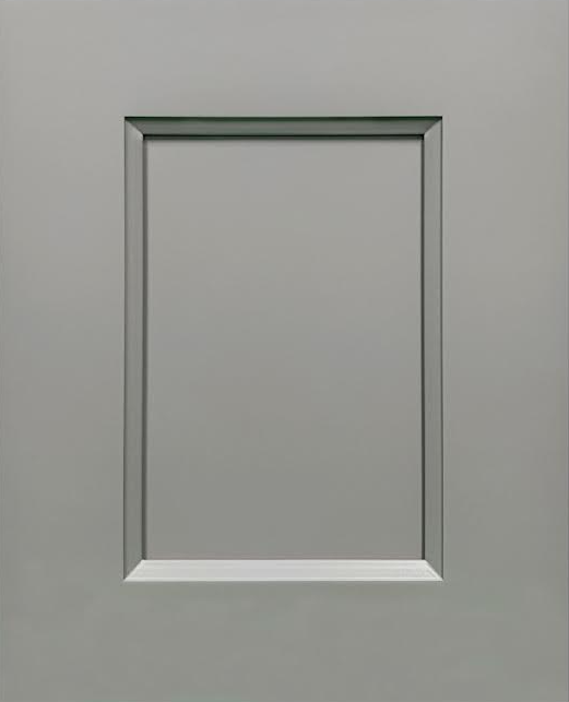 Closeup picture of the Maple Grey cabinet door.